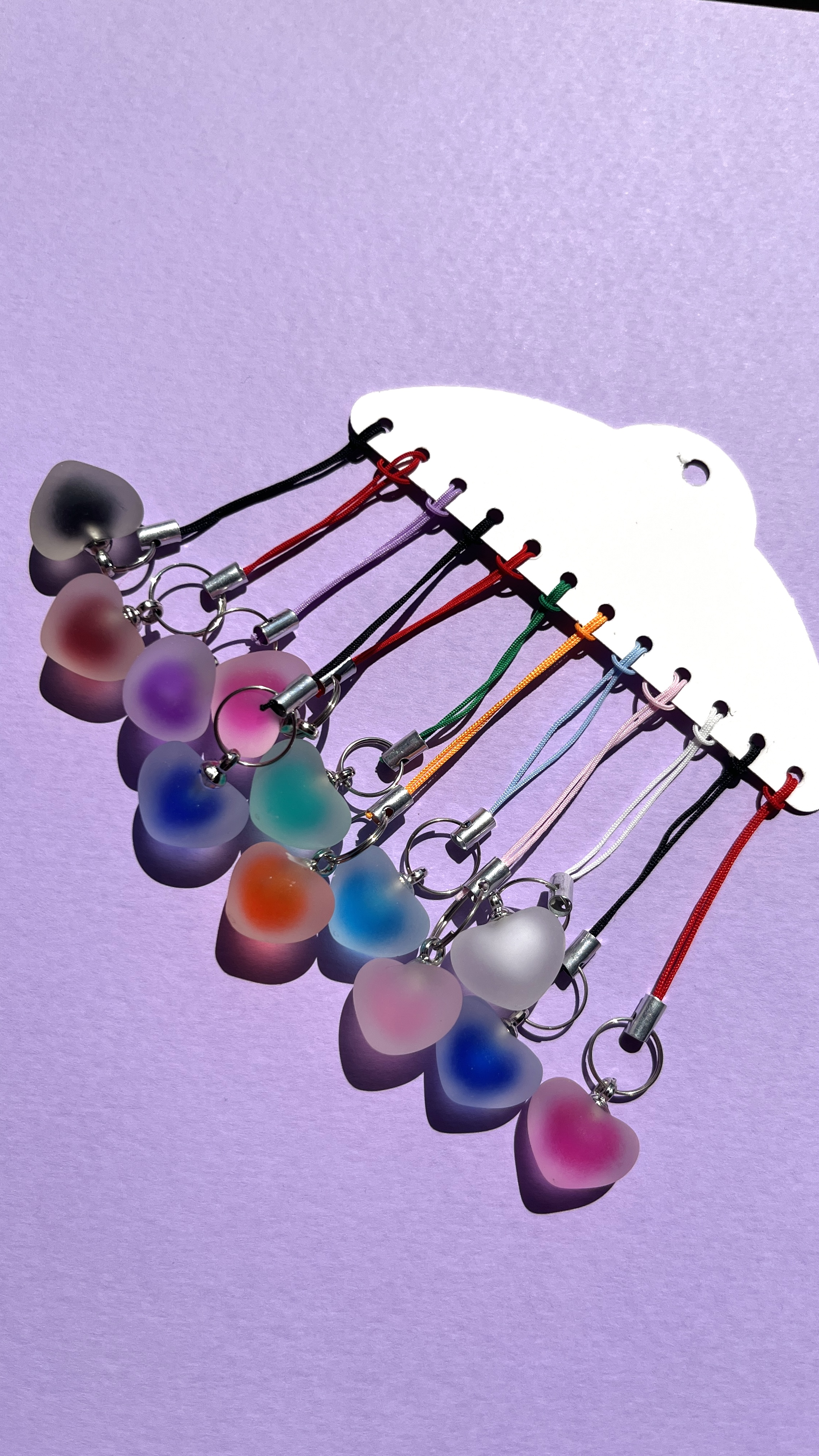 آویز موبایل قلب یخی
